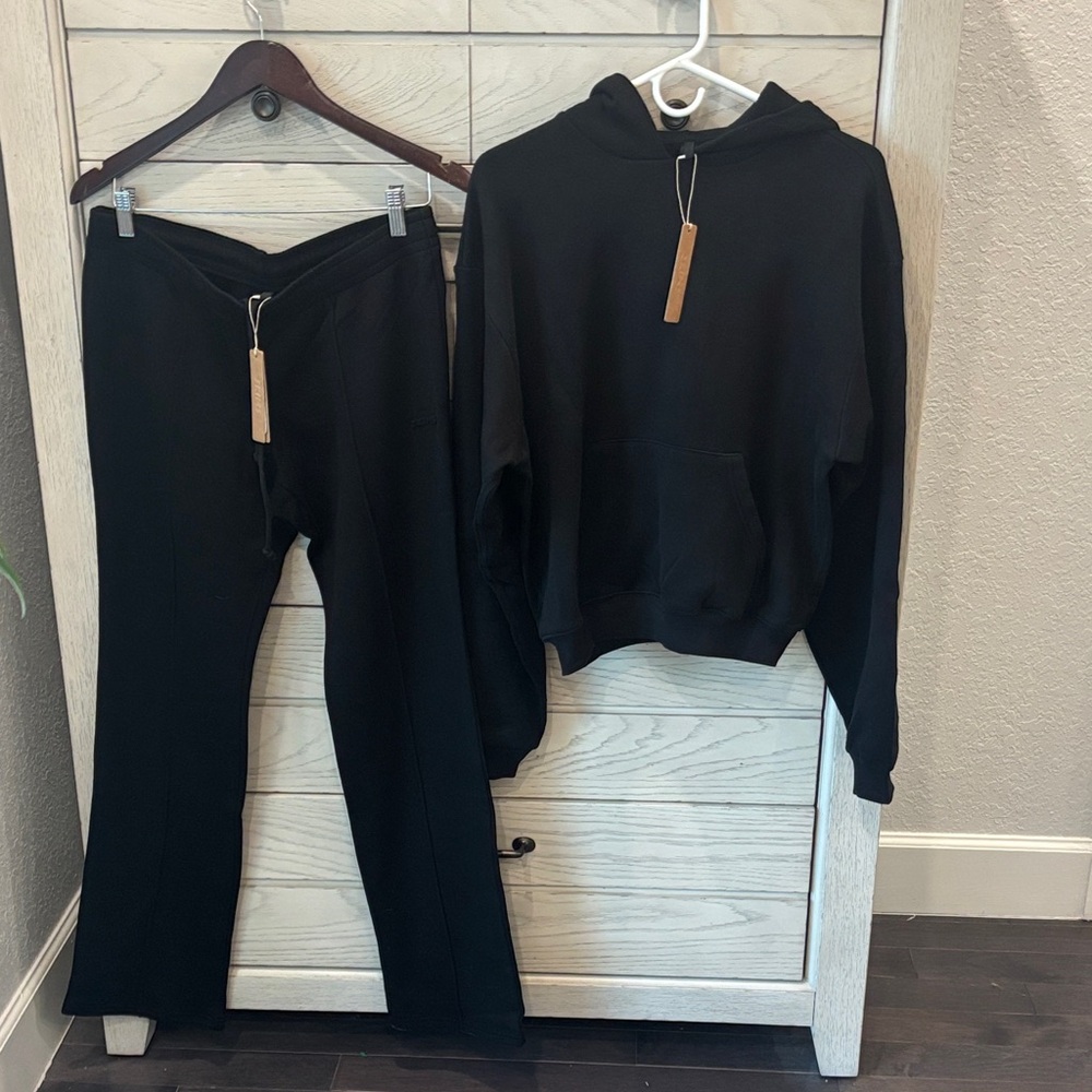 SKIMS Black Hoodie Sweatshirt and sweatpants.  So comfy! . This is a set!
